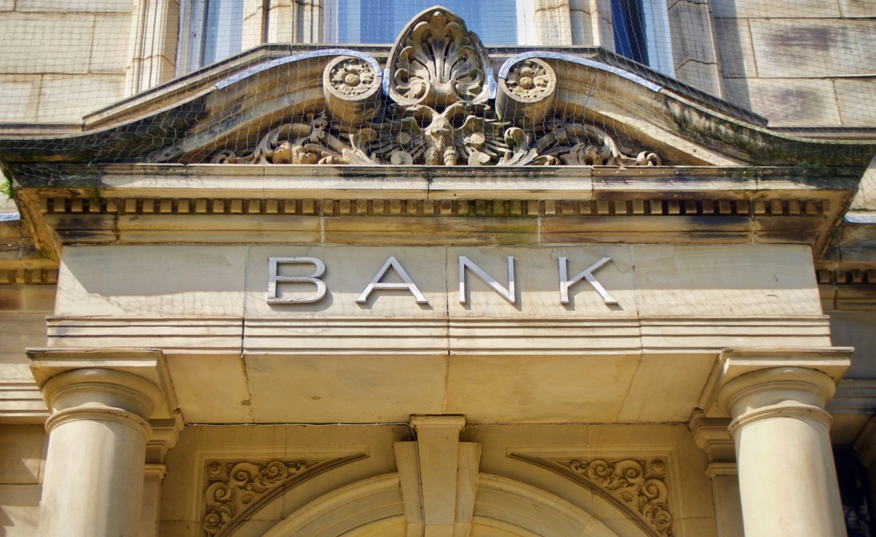 Bank building Bank building